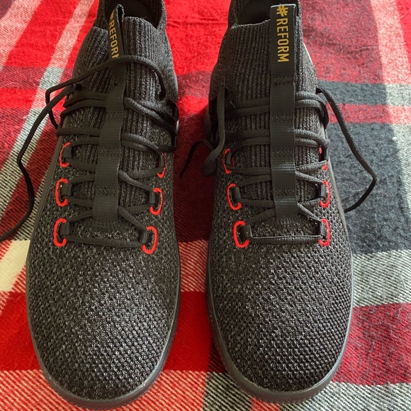 Puma Clyde court reform basketball shoes - Picture 5 of 7